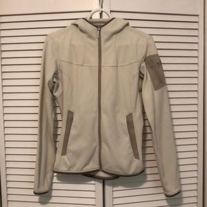 Arc’teryx Base Layer Jacket